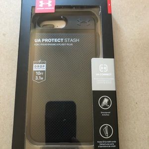 iPhone 8 Plus / 7 plus Stash case by under armour rare maroon $44